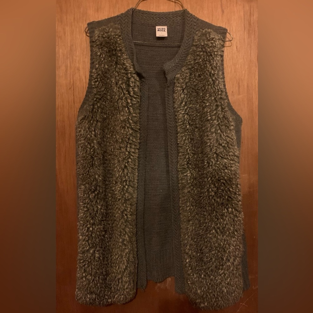 Ladies Small Brown Faux Fur Vest